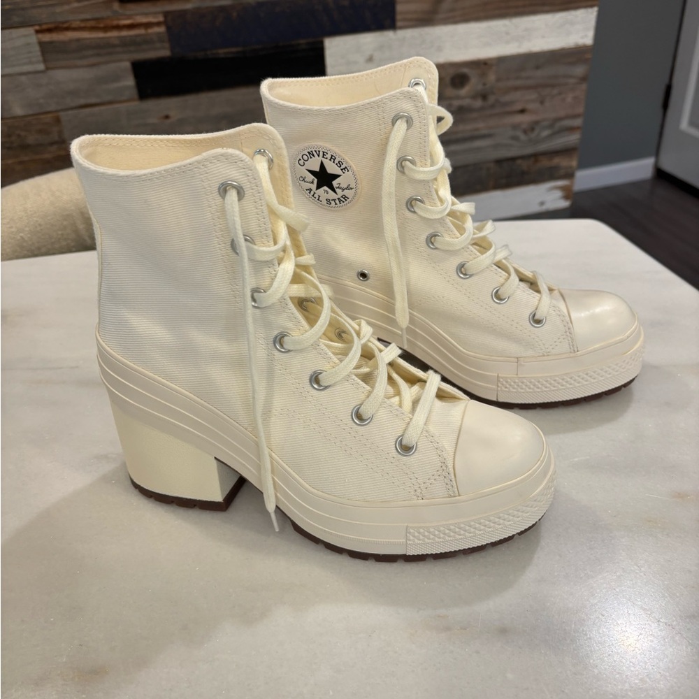 Womens CTAS Converse 9